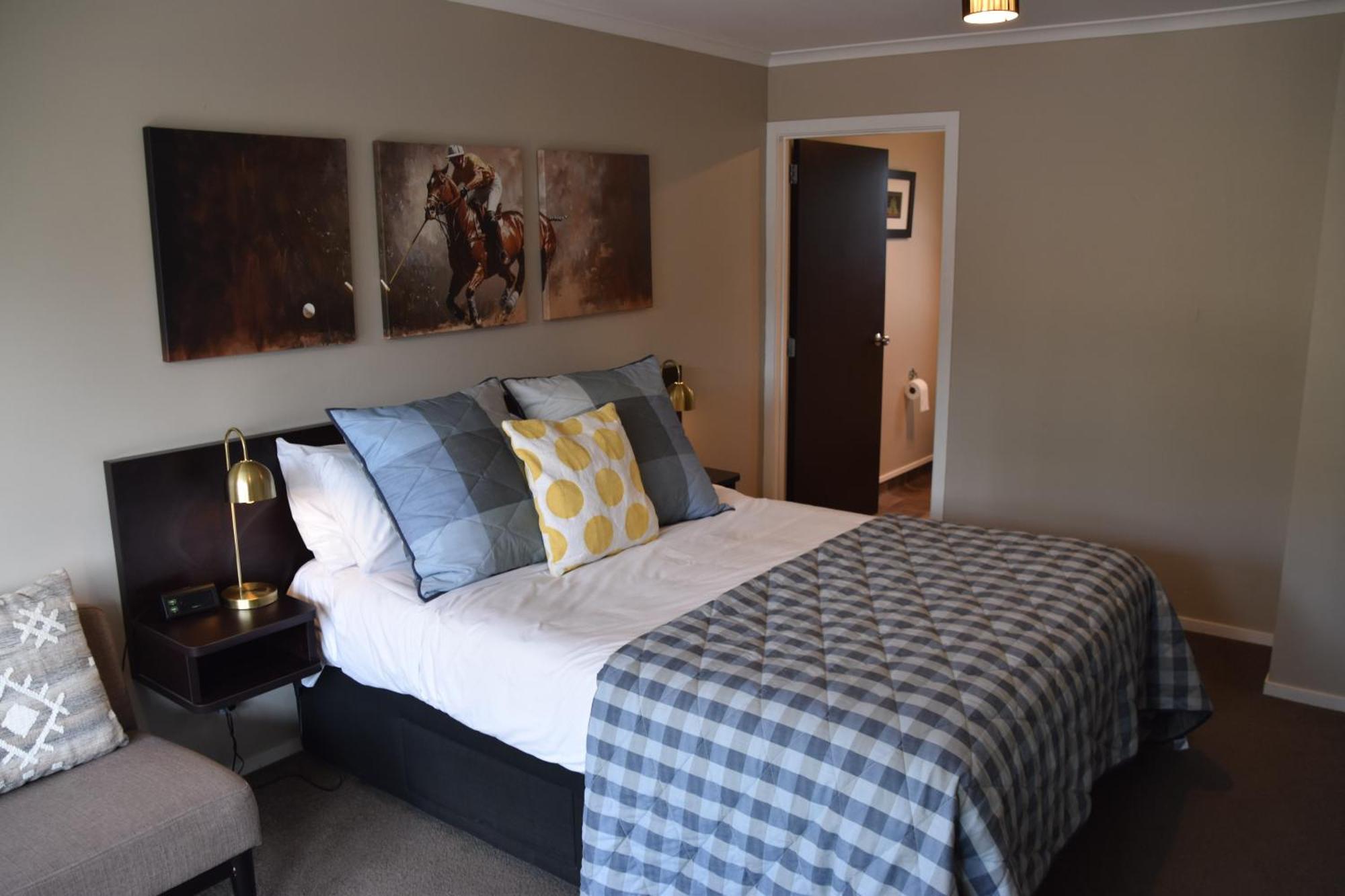 73 Milton Accommodation Кембридж Экстерьер фото